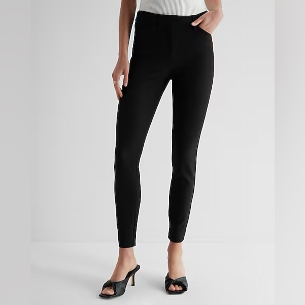 Express 00P Mid Rise Skinny Dress Pant in Black